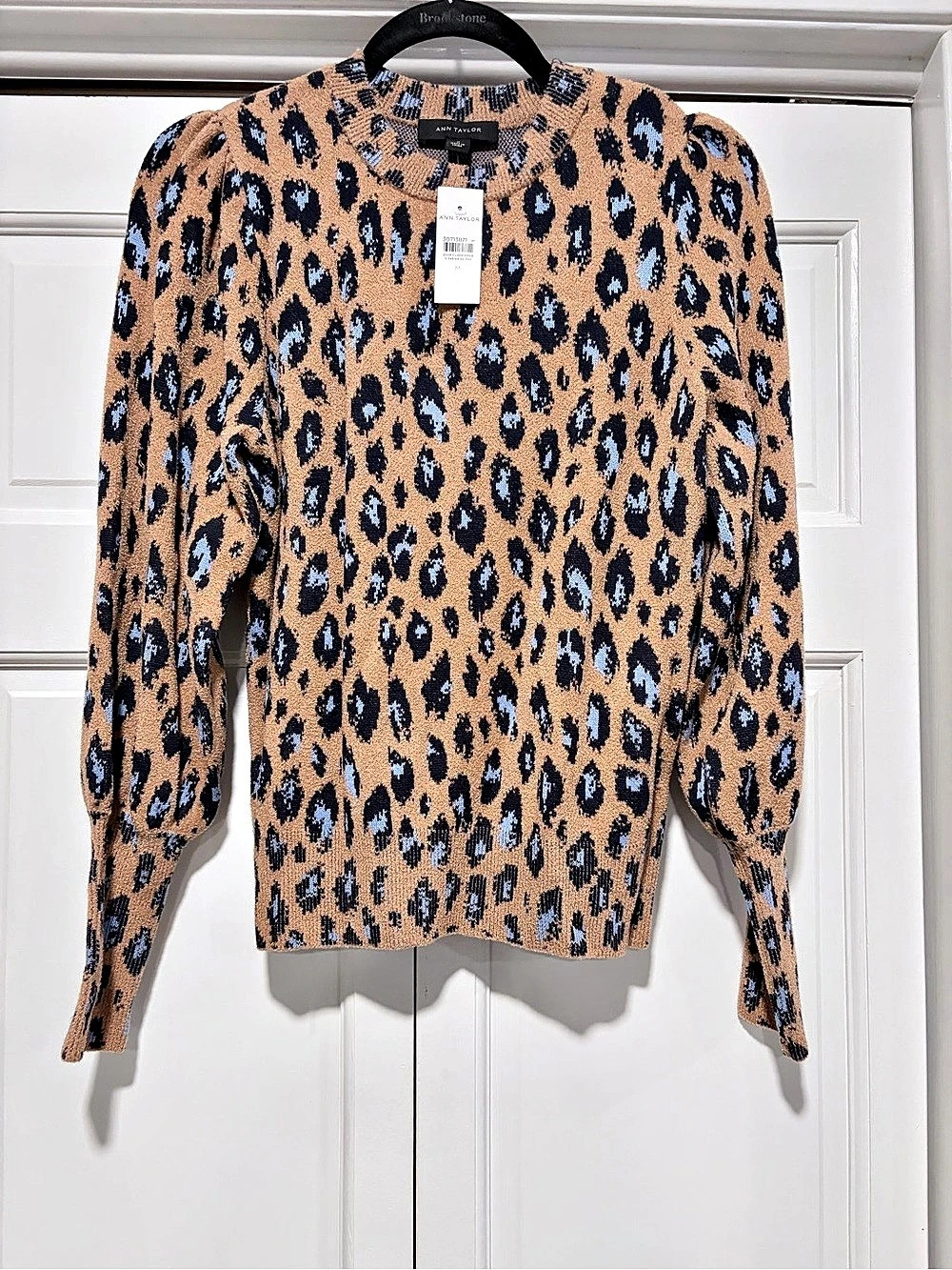 Ann Taylor Leopard Print Sweater NWT